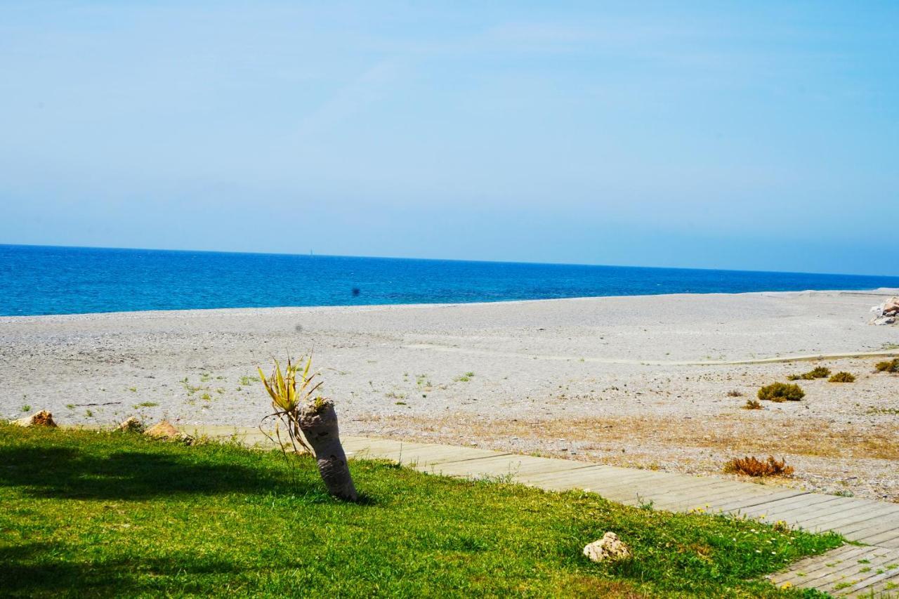 Tranquilidad Y Playa Para Toda La Familia Calahonda Esterno foto